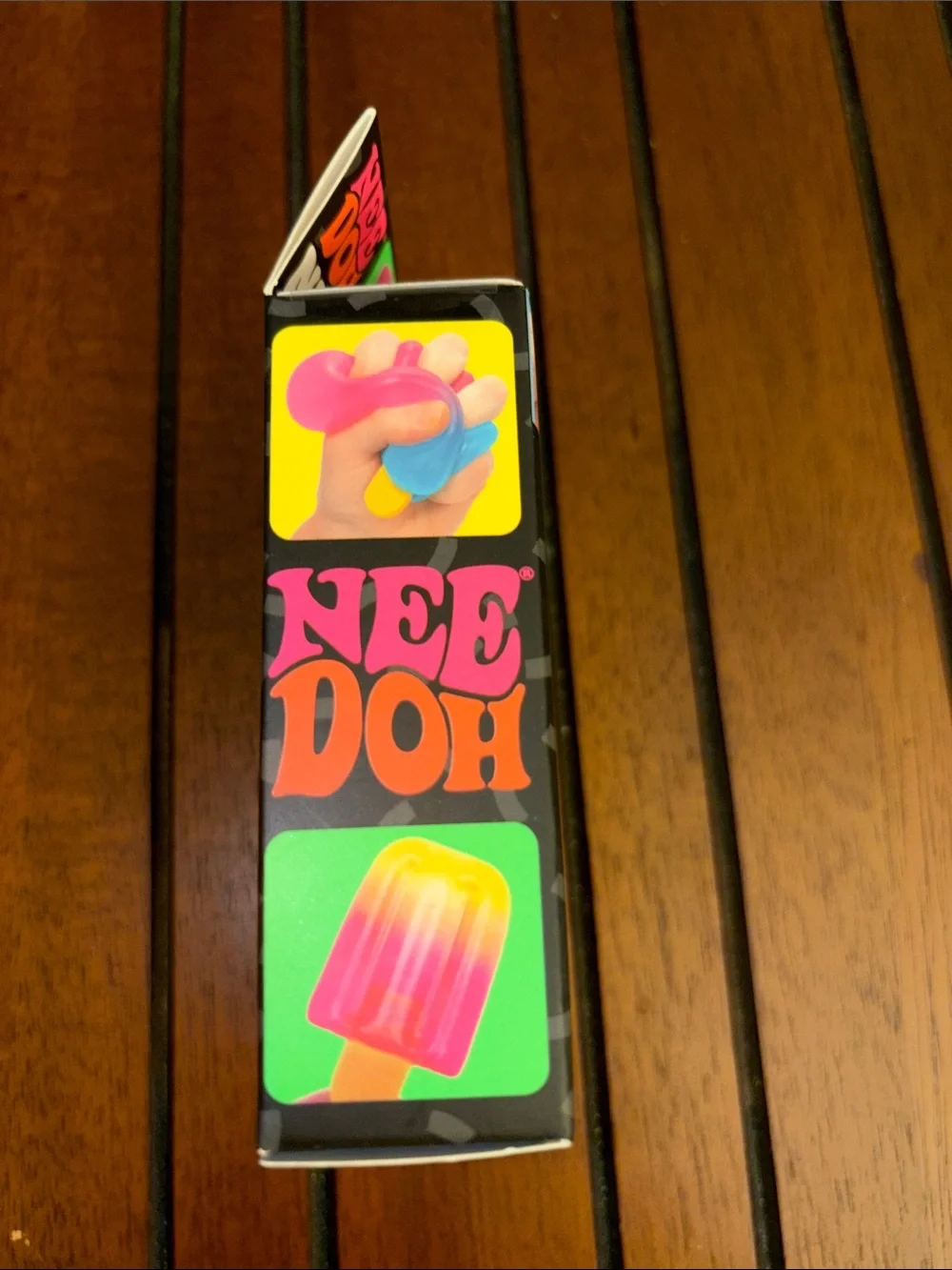 AUTHENTIC Schylling NeeDoh Nice-Sicle Rainbow Super Solid Squish Fidget Toy NWT
